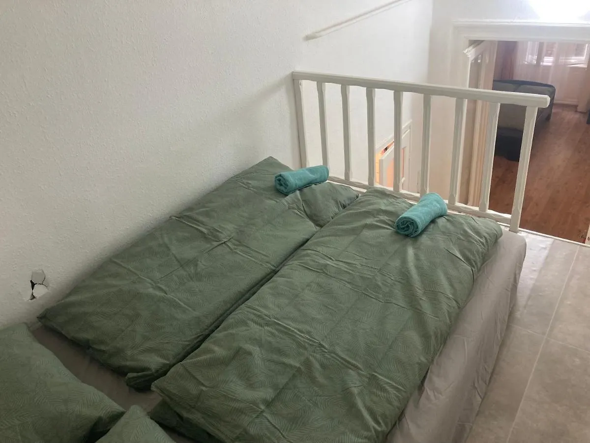 Roland Apartment Downtown - Buda Βουδαπέστη