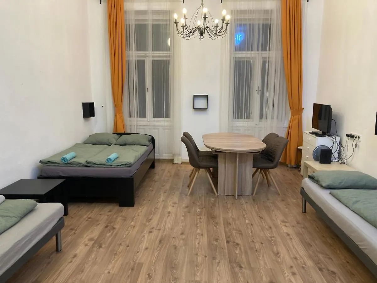 Roland Apartment Downtown - Buda Budapest Hungary